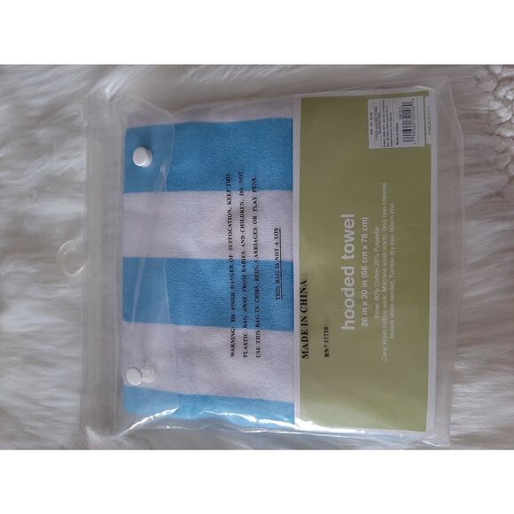 Circo hooded blue white striped towel 26X30 - Picture 2 of 2